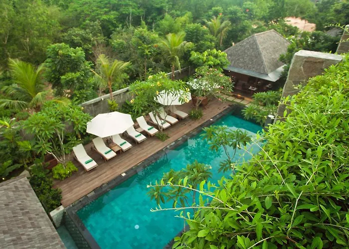 The Astari Villa And Residence